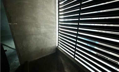 Venta de oficina en El Dorado, Edison Corporate Center