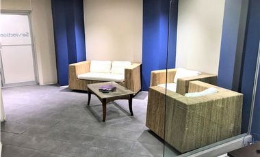 Oficina en Bay Mall Plaza, Avenida Balboa (11806)