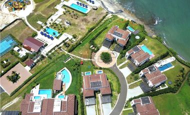 Casa dúplex en alquiler en San Carlos. Panamá Oeste. 25-4760.