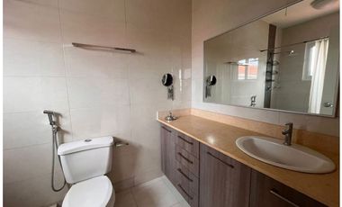 VENTA DE CASA EN VERSALLES LYON , PH QUINTAS DE VERSALLES