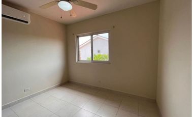 VENTA DE CASA EN VERSALLES LYON , PH QUINTAS DE VERSALLES