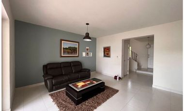 VENTA DE CASA EN VERSALLES LYON , PH QUINTAS DE VERSALLES