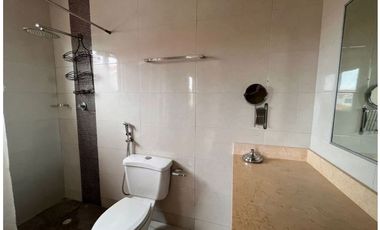 VENTA DE CASA EN VERSALLES LYON , PH QUINTAS DE VERSALLES