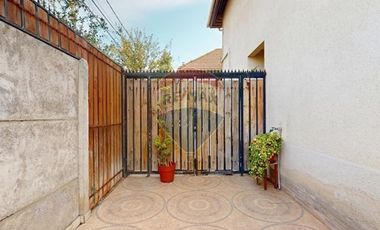 ¡CASA ESQUINA! LA MEJOR OFERTA Y UBICACIÓN DE ZONA