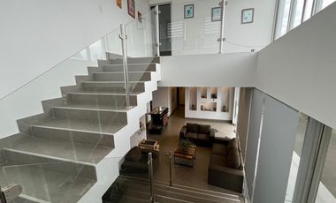 SE VENDE PROPIEDAD COMERCIAL LAS RASTRAS