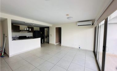 Se Alquila Apartamento en Woodlands, P.H. Midrise, Panamá Pacifico