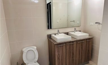 Se Alquila Apartamento en Woodlands, P.H. Midrise, Panamá Pacifico