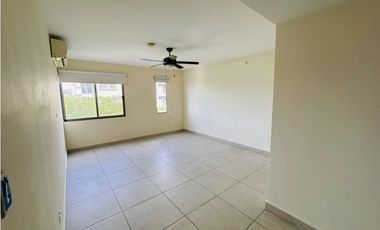 Se Alquila Apartamento en Woodlands, P.H. Midrise, Panamá Pacifico