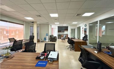 Galera (360m2) en venta en Pacora. 25-9398.