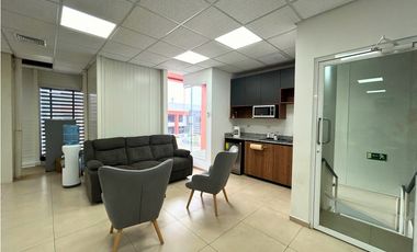 Galera (360m2) en venta en Pacora. 25-9398.