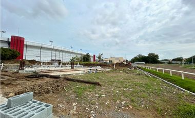 Local comercial de 152m2 en alquiler en Juan Diaz. 25-9521.