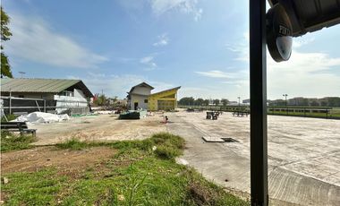 Local comercial de 152m2 en alquiler en Juan Diaz. 25-9521.