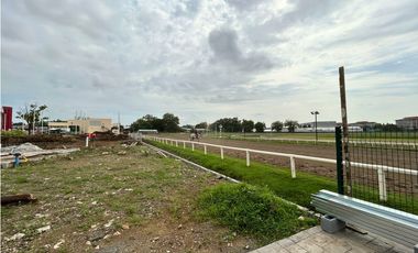 Local comercial de 152m2 en alquiler en Juan Diaz. 25-9521.