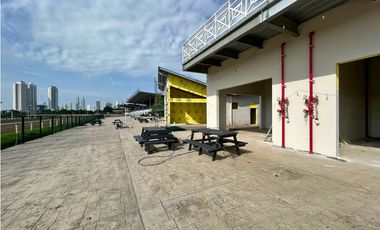 Local comercial de 152m2 en alquiler en Juan Diaz. 25-9521.