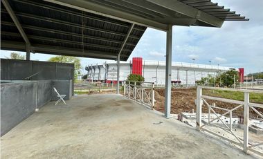 Local comercial de 152m2 en alquiler en Juan Diaz. 25-9521.