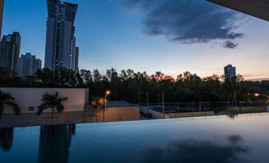 Venta de apartamento en PH Aria en Costa del Este.