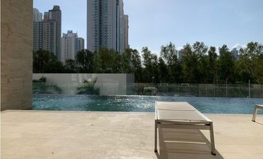 Venta de apartamento en PH Aria en Costa del Este.