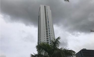 Venta de apartamento en PH Aria en Costa del Este.
