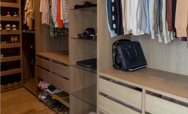 Venta de apartamento en PH Aria en Costa del Este.