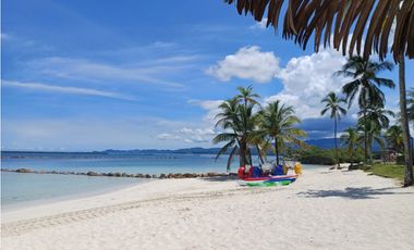 Venta de Apartamento en Playa Escondida, Colon