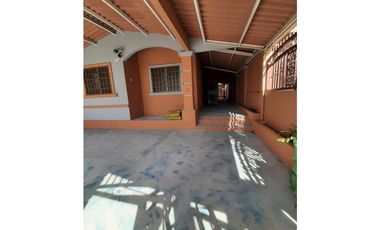 Venta de Casa en Valle Dorado La Chorrera, Panamá
