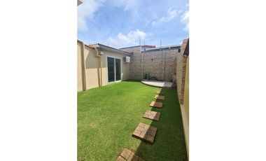 VENDO CASA EN ARBOLEDAS,LA CHORRERA