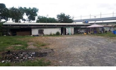 Se Vende Terreno Estratégico Frente al Metro - Tocumen