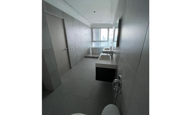 ALQUILER APARTAMENTO AVENIDA BALBOA PH YACHT CLUB