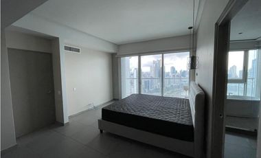 ALQUILER APARTAMENTO AVENIDA BALBOA PH YACHT CLUB