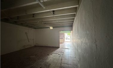 Se alquila bodega en la locería