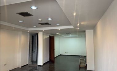 Se alquila bodega en la locería