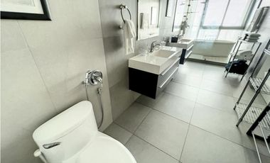 ALQUILER APARTAMENTO AVENIDA BALBOA PH YACHT CLUB