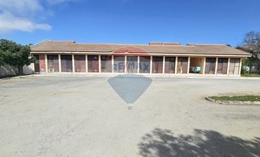 ¡Tu Hogar Ideal en Coquimbo con Jardín y Piscina!