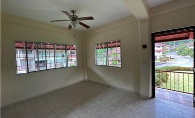Venta de casa en Albrook, Panamá