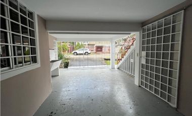 Venta de casa en Albrook, Panamá