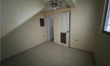 Venta de casa en Albrook, Panamá