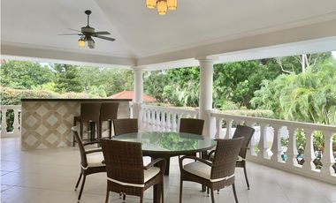 Venta casa amoblada, Club de Golf de Coronado Luxury Club