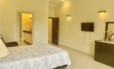 Venta casa amoblada, Club de Golf de Coronado Luxury Club