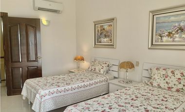 Venta casa amoblada, Club de Golf de Coronado Luxury Club