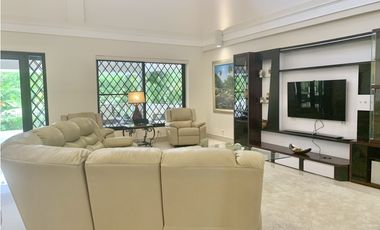 Venta casa amoblada, Club de Golf de Coronado Luxury Club