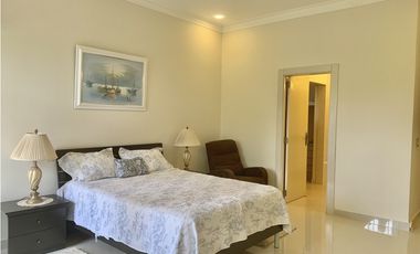 Venta casa amoblada, Club de Golf de Coronado Luxury Club