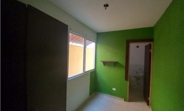 Venta de Casa  Reposeído en  Villas del Golf , Villa Lucre