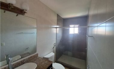 Venta de Casa  Reposeído en  Villas del Golf , Villa Lucre