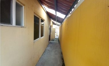 Venta de Casa  Reposeído en  Villas del Golf , Villa Lucre