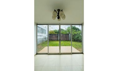 Venta de casa en PH Parques de Oviedo, Arraiján, Panamá