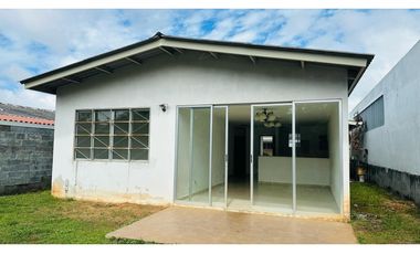 Venta de casa en PH Parques de Oviedo, Arraiján, Panamá