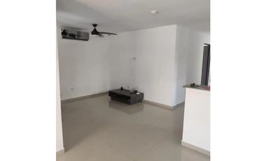 VENDO CASA EN PARQUES DE OVIEDO, HATO MONTAÑA