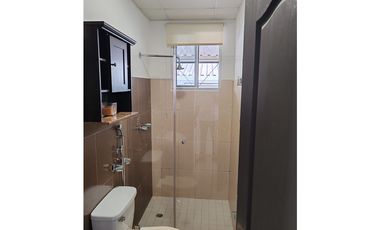 VENDO CASA EN PARQUES DE OVIEDO, HATO MONTAÑA