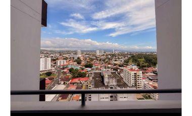 VENTA DE APARTAMENTO EN PH ARENAS PARK CON VISTA A LA CIUDAD