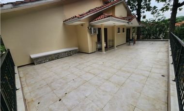 VENTA DE CASA EN CAMINO DE CRUCES (T8) LGC5-0625
